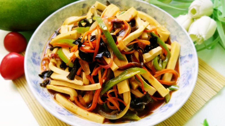 鱼香千叶豆腐丝 