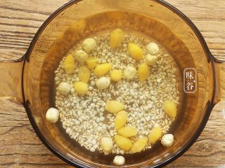 腐竹白果薏米糖水 