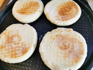 牛肉夹馍~自己活面烙白吉馍 